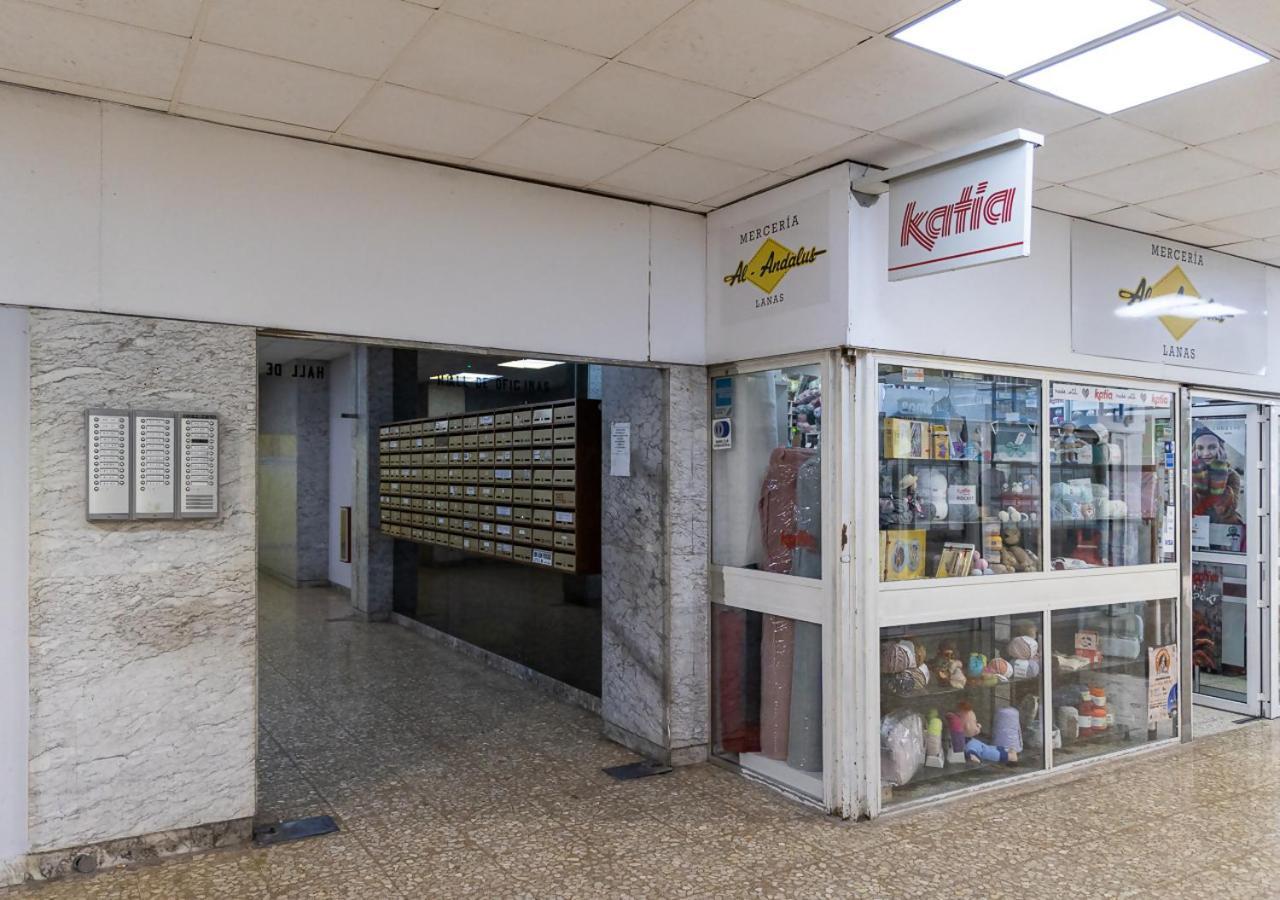 Appartamento Centro Wifi Terraza Parking Ascensor A La Playa A 5 Min Torremolinos Esterno foto
